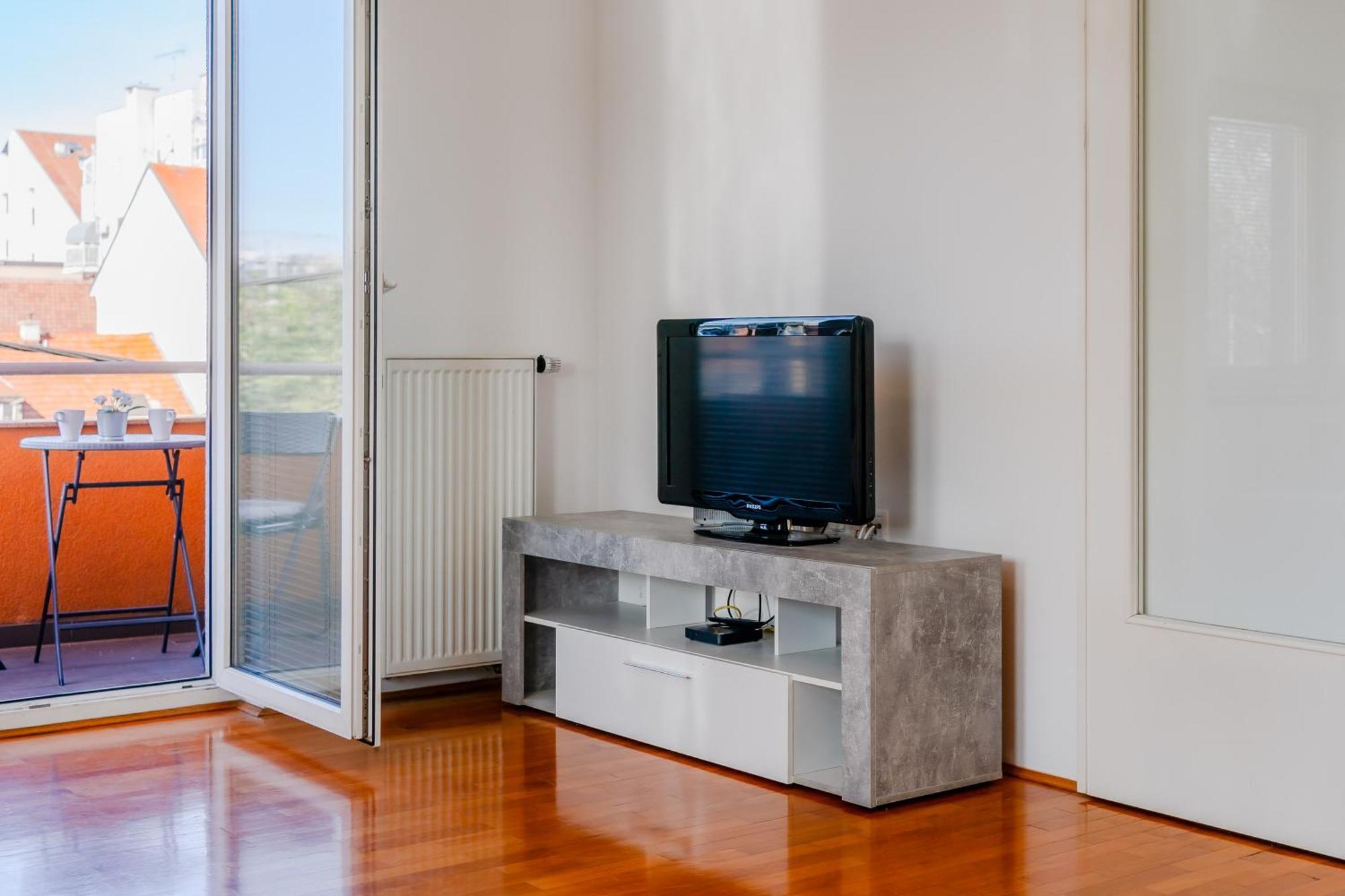 Apartment Cherry With Parking - Happy Zagreb