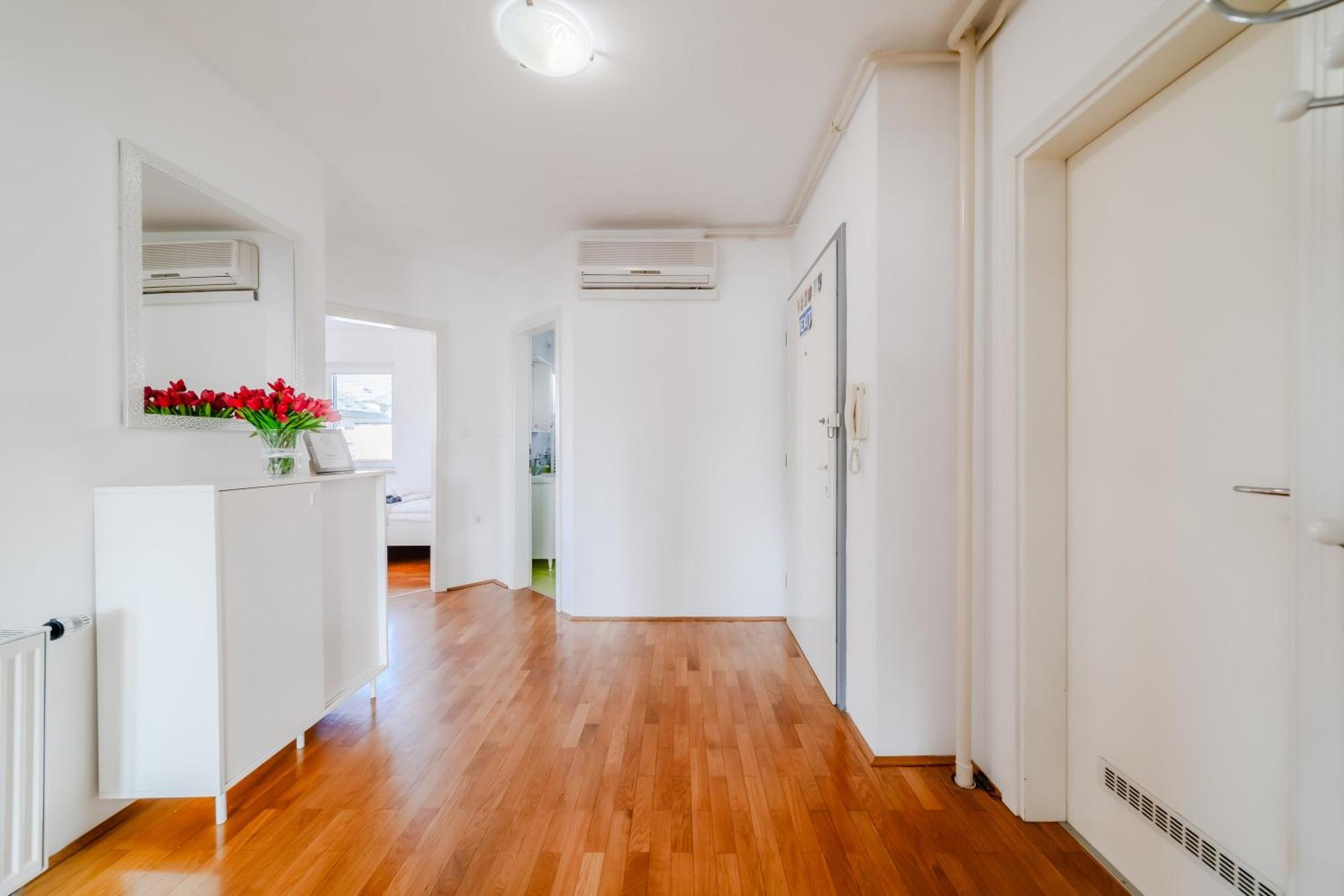 Cherry With Parking - Happy Apartment Zagreb